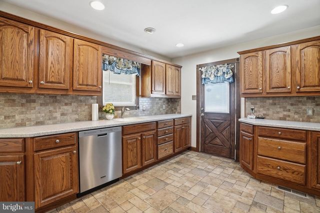 694 W PULASKI HWY, Elkton, MD 21921