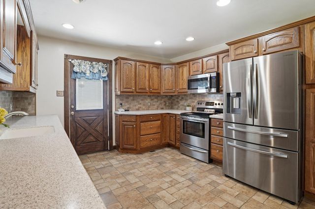 694 W PULASKI HWY, Elkton, MD 21921