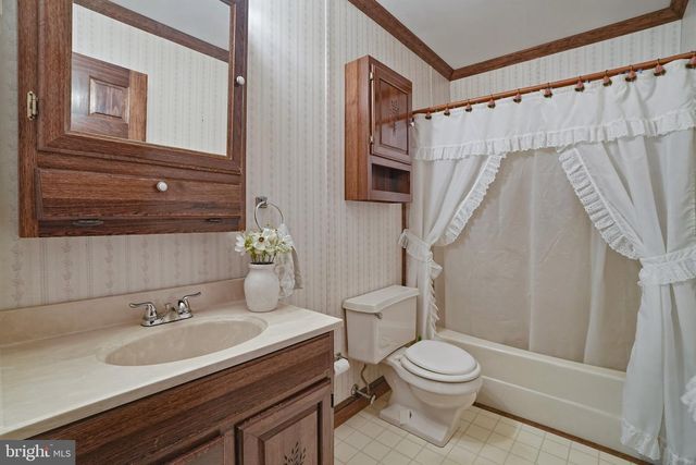 694 W PULASKI HWY, Elkton, MD 21921