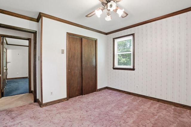 694 W PULASKI HWY, Elkton, MD 21921