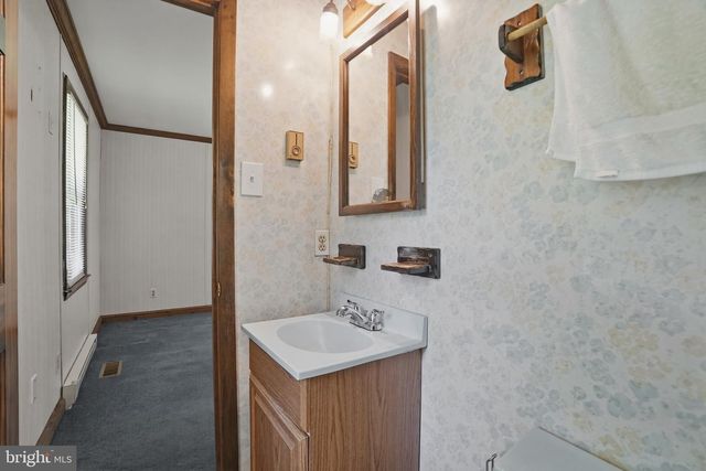 694 W PULASKI HWY, Elkton, MD 21921