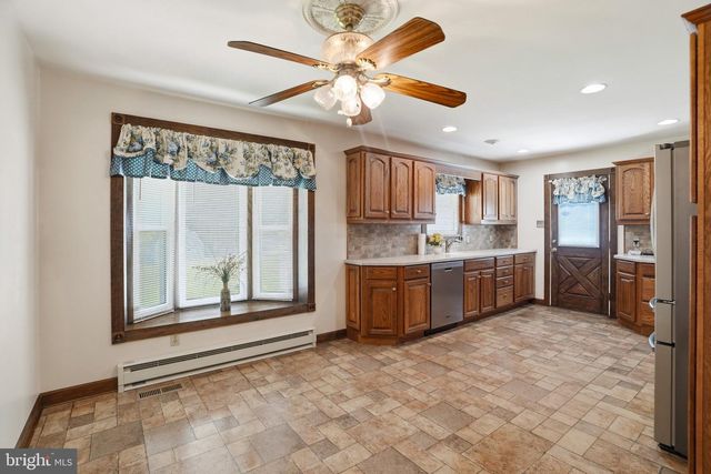 694 W PULASKI HWY, Elkton, MD 21921