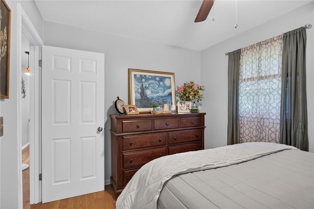 116 oak ridge Circle, Seneca, SC 29678