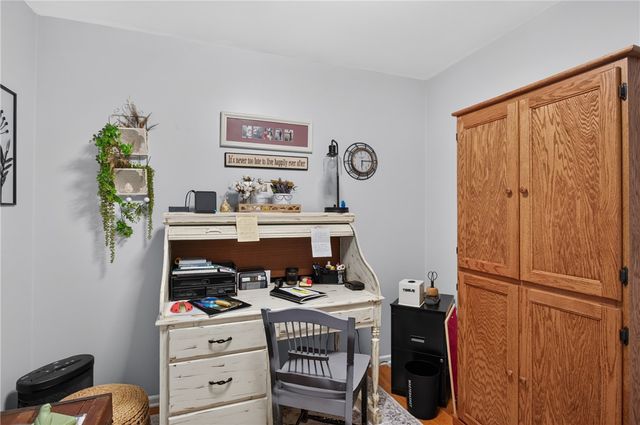 116 oak ridge Circle, Seneca, SC 29678