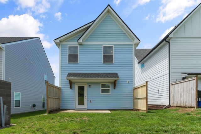 165 Harvard Dr, Gallatin, TN 37066