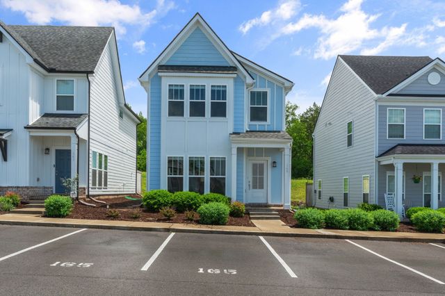 165 Harvard Dr, Gallatin, TN 37066