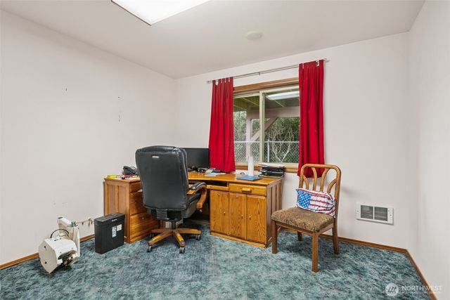 1003 Greenview Avenue, Ocean Shores, WA 98569