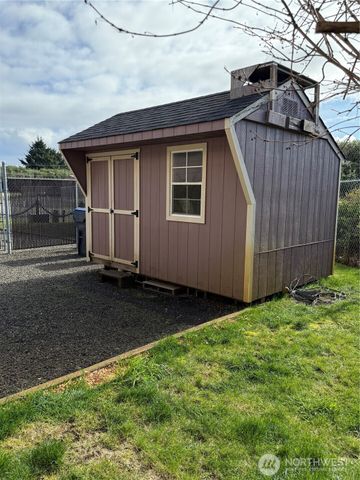 1003 Greenview Avenue, Ocean Shores, WA 98569