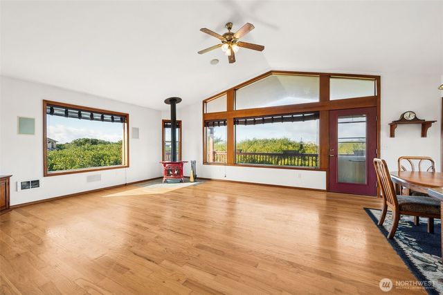 1003 Greenview Avenue, Ocean Shores, WA 98569