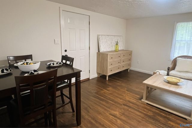 609 Chapman Avenue, Glencoe, AL 35905