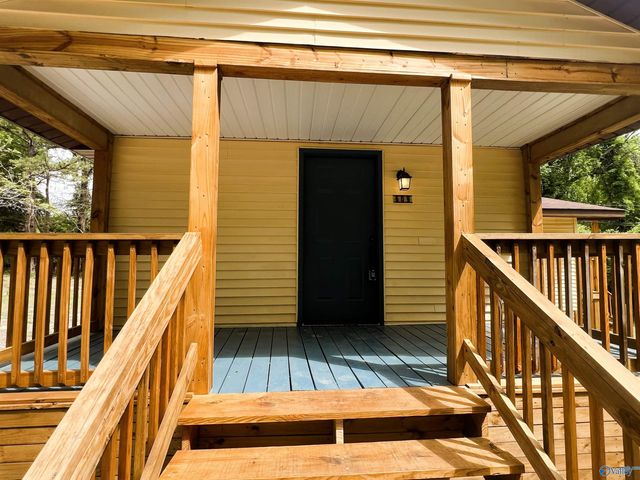 609 Chapman Avenue, Glencoe, AL 35905