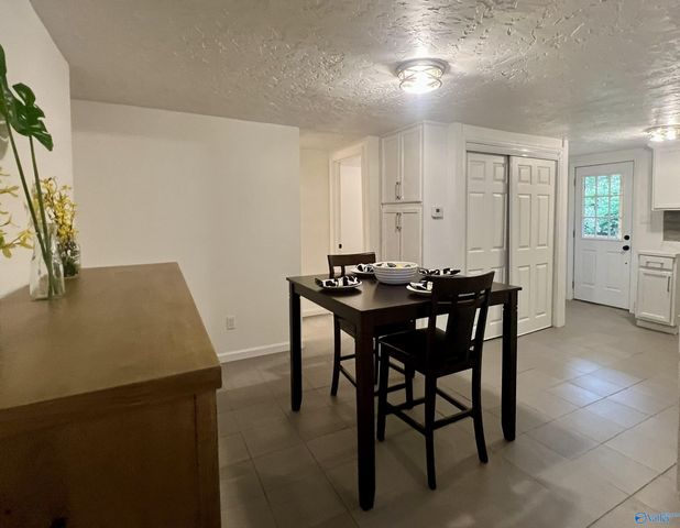 609 Chapman Avenue, Glencoe, AL 35905