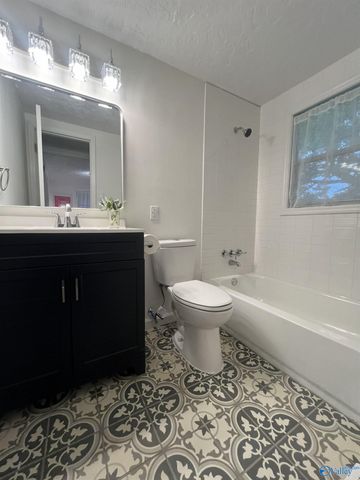 609 Chapman Avenue, Glencoe, AL 35905