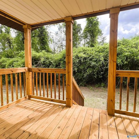 609 Chapman Avenue, Glencoe, AL 35905