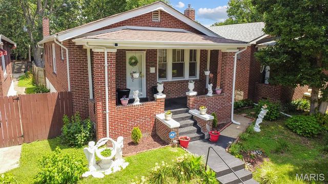 3425 Connecticut Street, St Louis, MO 63118