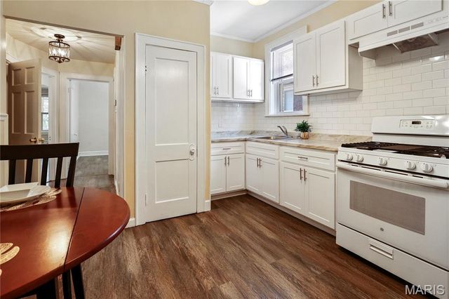3425 Connecticut Street, St Louis, MO 63118
