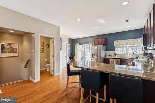 233 PAOLI AVE, Philadelphia, PA 19128