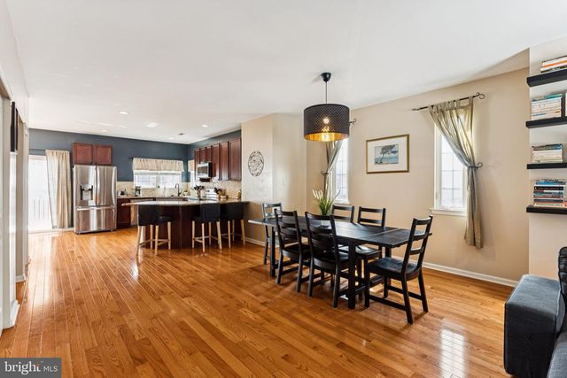 233 PAOLI AVE, Philadelphia, PA 19128