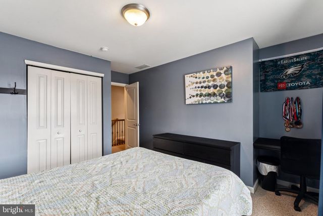 233 PAOLI AVE, Philadelphia, PA 19128