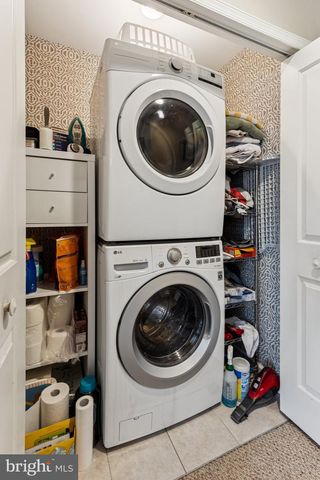 233 PAOLI AVE, Philadelphia, PA 19128