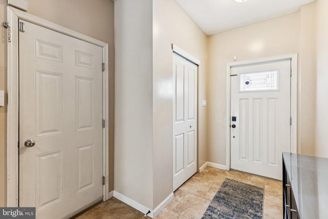 233 PAOLI AVE, Philadelphia, PA 19128