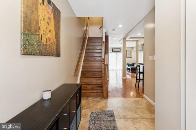 233 PAOLI AVE, Philadelphia, PA 19128