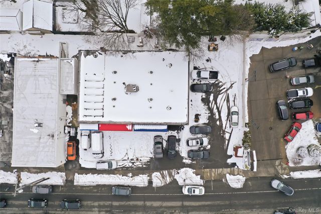 249-50 Jericho Turnpike, Bellerose, NY 11001