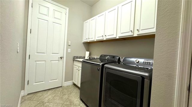 14261 Mindello DR, Fort Myers, FL 33905