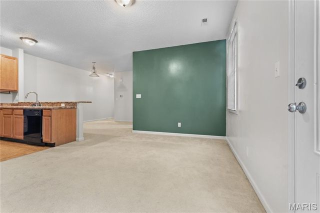 3416 Hiram Street B2, St Charles, MO 63301