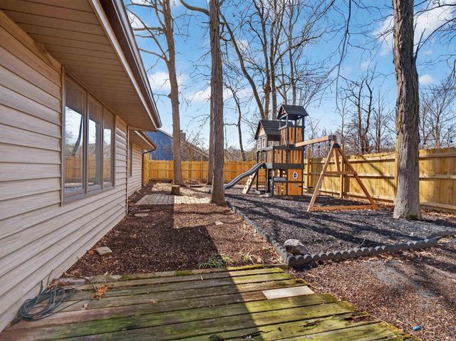 1605 Benham Drive, Fort Wayne, IN 46815