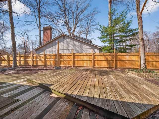 1605 Benham Drive, Fort Wayne, IN 46815