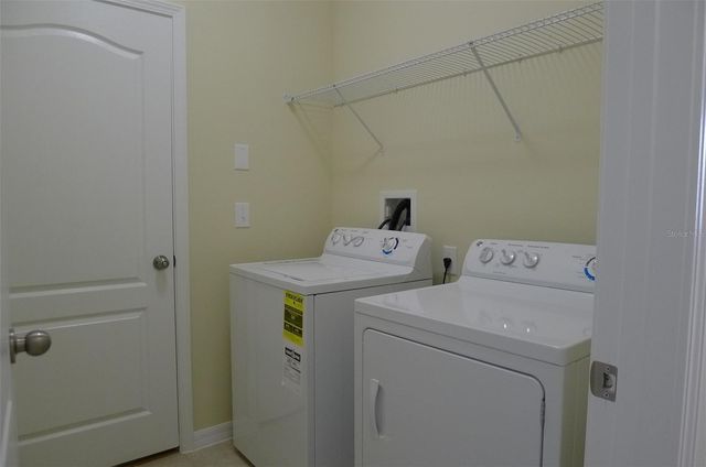 926 MEADOW GLADE DRIVE, Ruskin, FL 33570