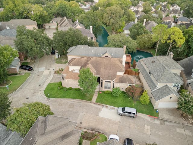 12929 Kingsbridge Lane, Houston, TX 77077