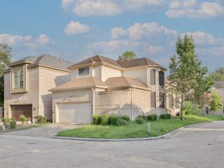 12929 Kingsbridge Lane, Houston, TX 77077