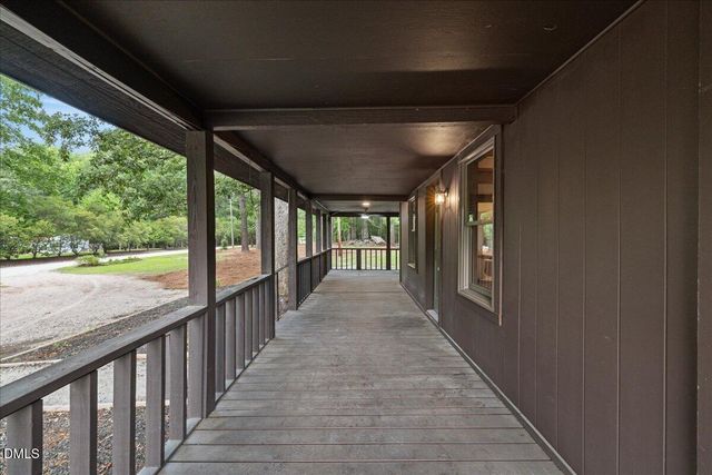 6108 Hope Farm Lane, Wake Forest, NC 27587