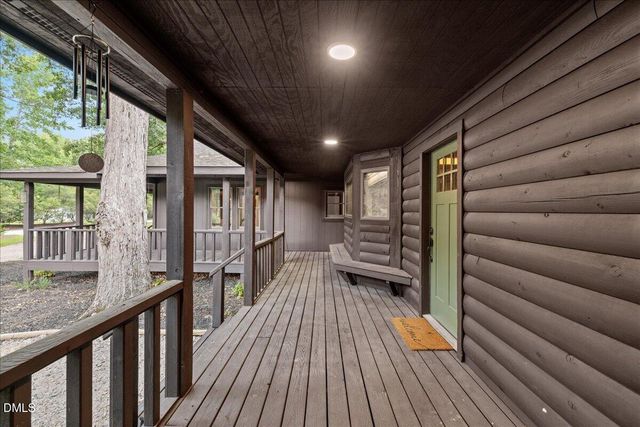 6108 Hope Farm Lane, Wake Forest, NC 27587