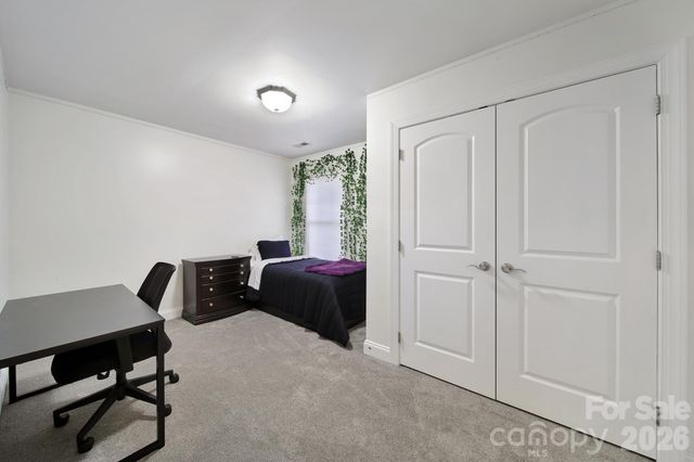 104 Sherman Oaks Lane, Mooresville, NC 28115