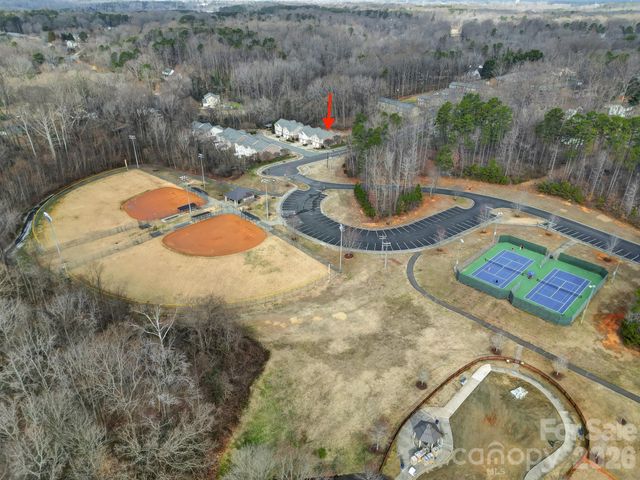 104 Sherman Oaks Lane, Mooresville, NC 28115