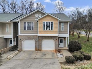 104 Sherman Oaks Lane, Mooresville, NC 28115