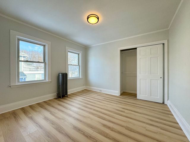 106 Oakdale Ave 106, Dedham, MA 02026
