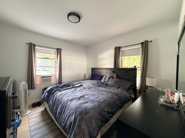 106 Oakdale Ave 106, Dedham, MA 02026
