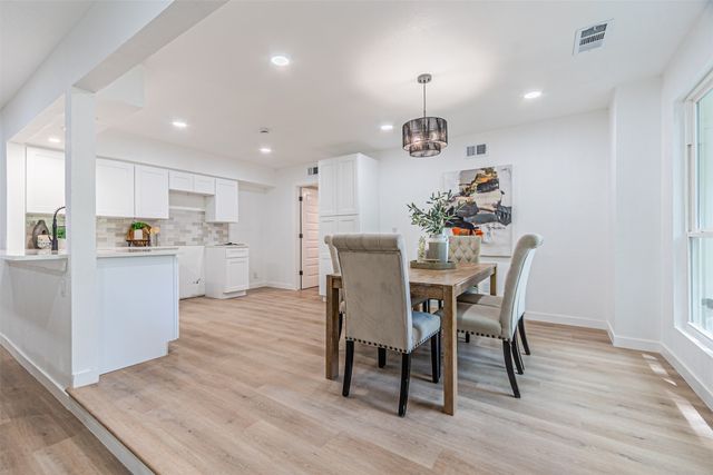 2631 Deep Hill Circle, Dallas, TX 75233