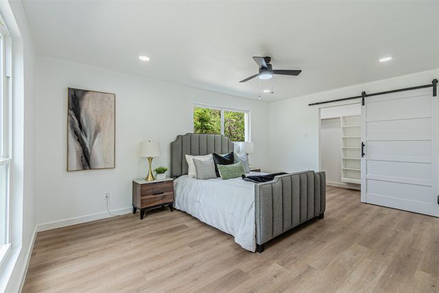 2631 Deep Hill Circle, Dallas, TX 75233