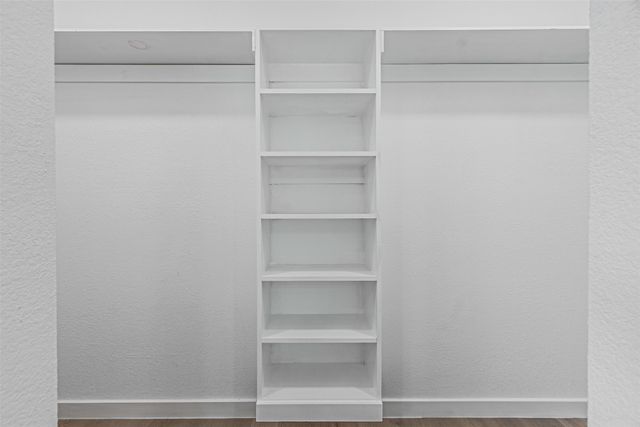 2631 Deep Hill Circle, Dallas, TX 75233