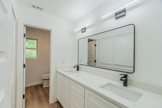 2631 Deep Hill Circle, Dallas, TX 75233