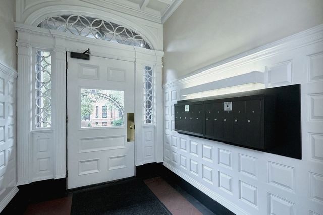 183 Marlborough Street B, Boston, MA 02116