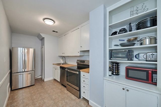 183 Marlborough Street B, Boston, MA 02116