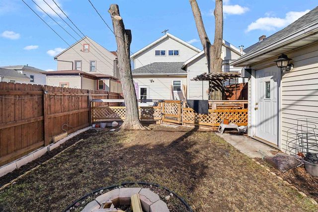 276 4TH STREET, Fond Du Lac, WI 54935