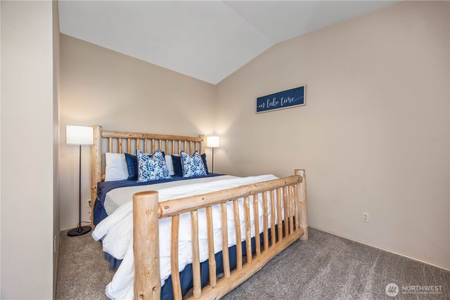 3150 S Lakeshore Road, Chelan, WA 98816