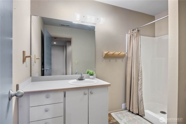 3150 S Lakeshore Road, Chelan, WA 98816